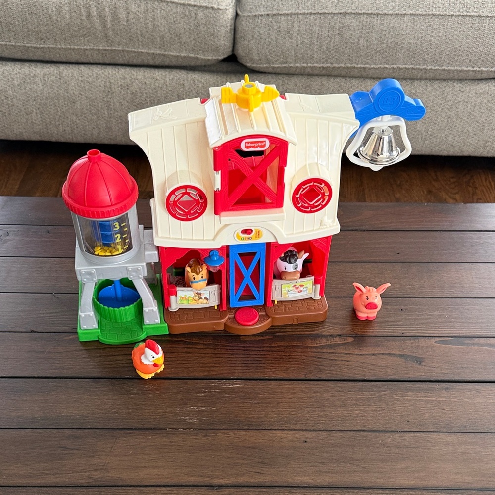 Fisher-Price Little People Farm Playset with Animals | Educational Toy Barn Set